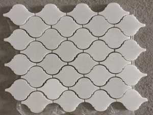 azulejos de mosaico de forma de linterna blanca pura